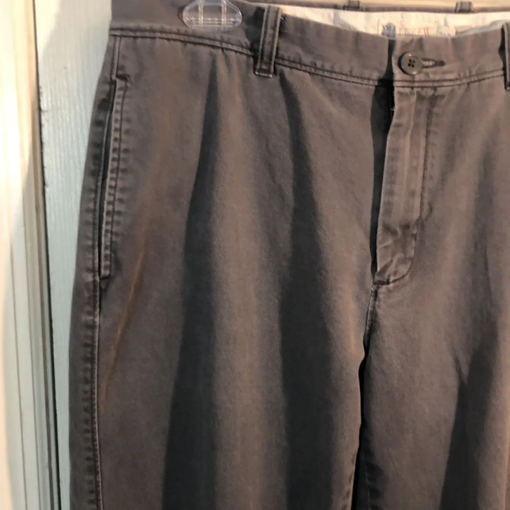 J CREW Men's 34 X 34 GRAY COTTON USED GOOD  Condition